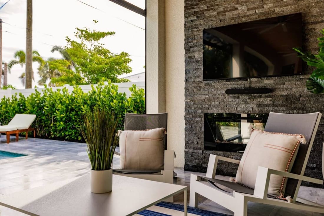 Coastal Elegance, property photograph 12