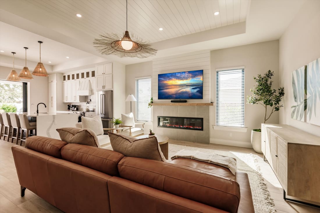 Paradise Cove, inside photograph 5